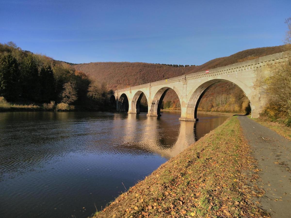 Entre Meuse Et Foret Revin  ภายนอก รูปภาพ