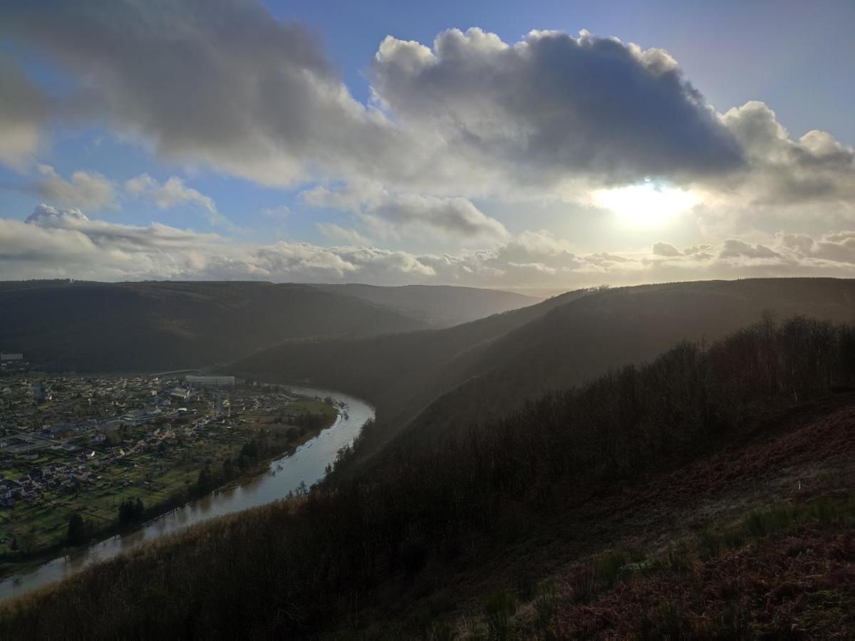 Entre Meuse Et Foret Revin  ภายนอก รูปภาพ