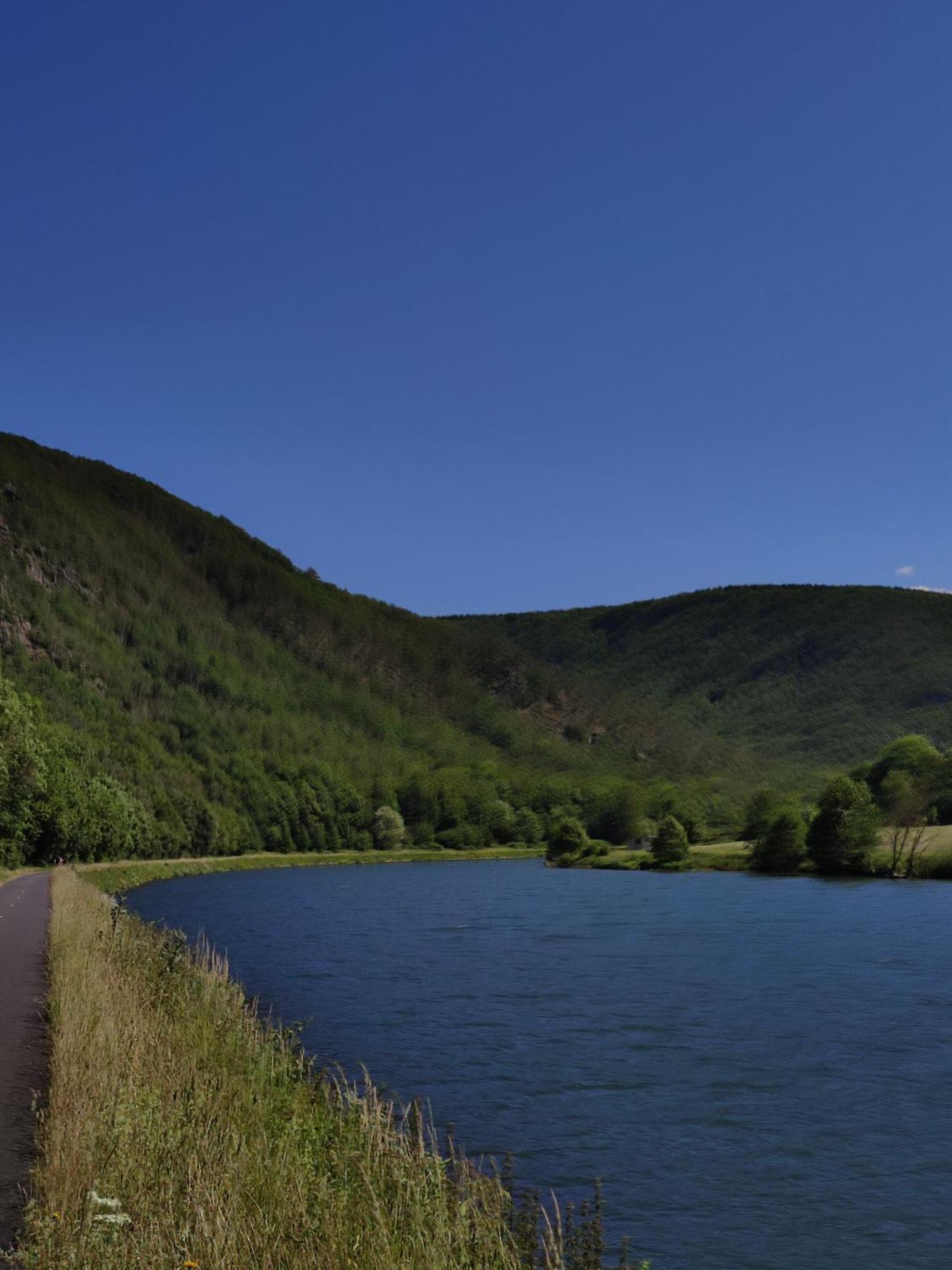 Entre Meuse Et Foret Revin  ภายนอก รูปภาพ